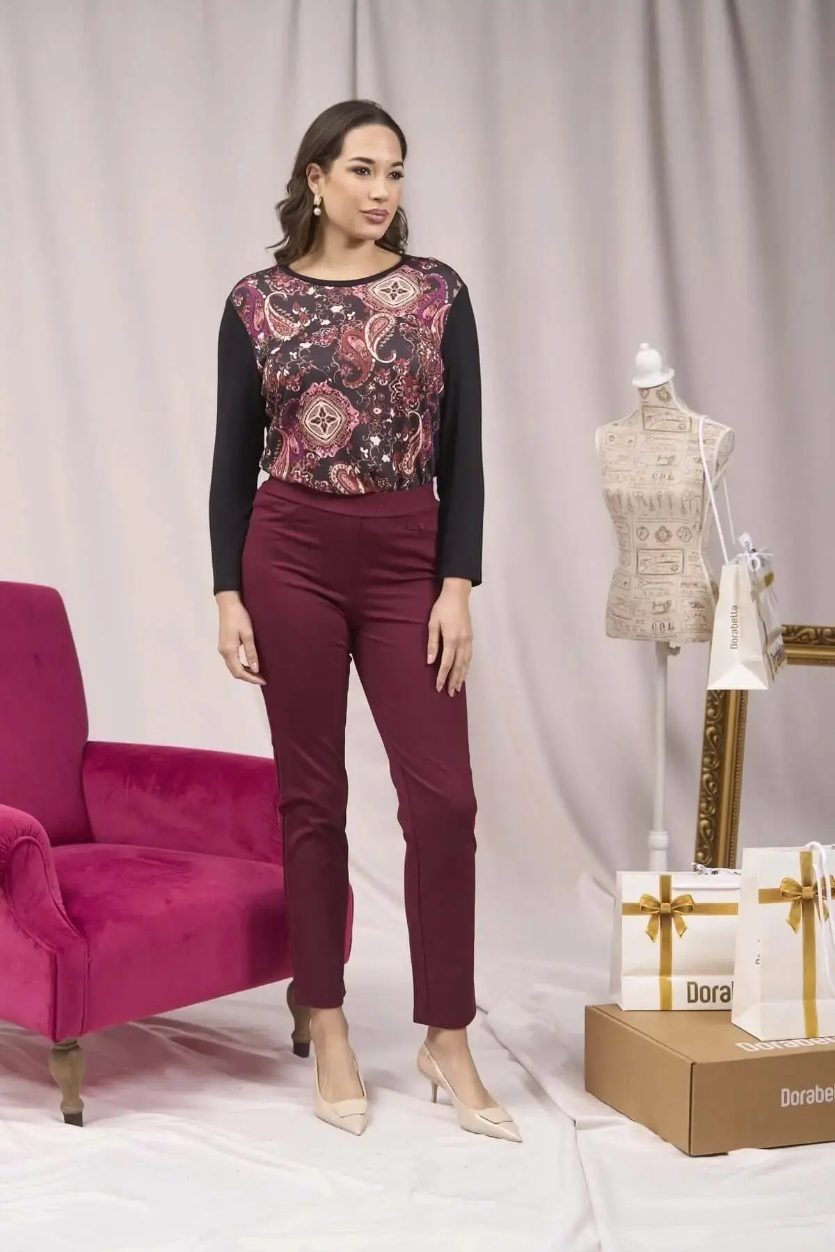 Pantaloni con vita elastica e pattina con bottone BORDEAUX - Image 4