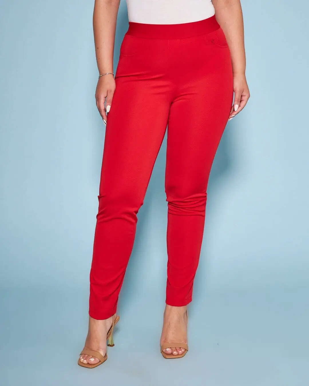 Pantalone basic con frisi posteriori ROSSO
