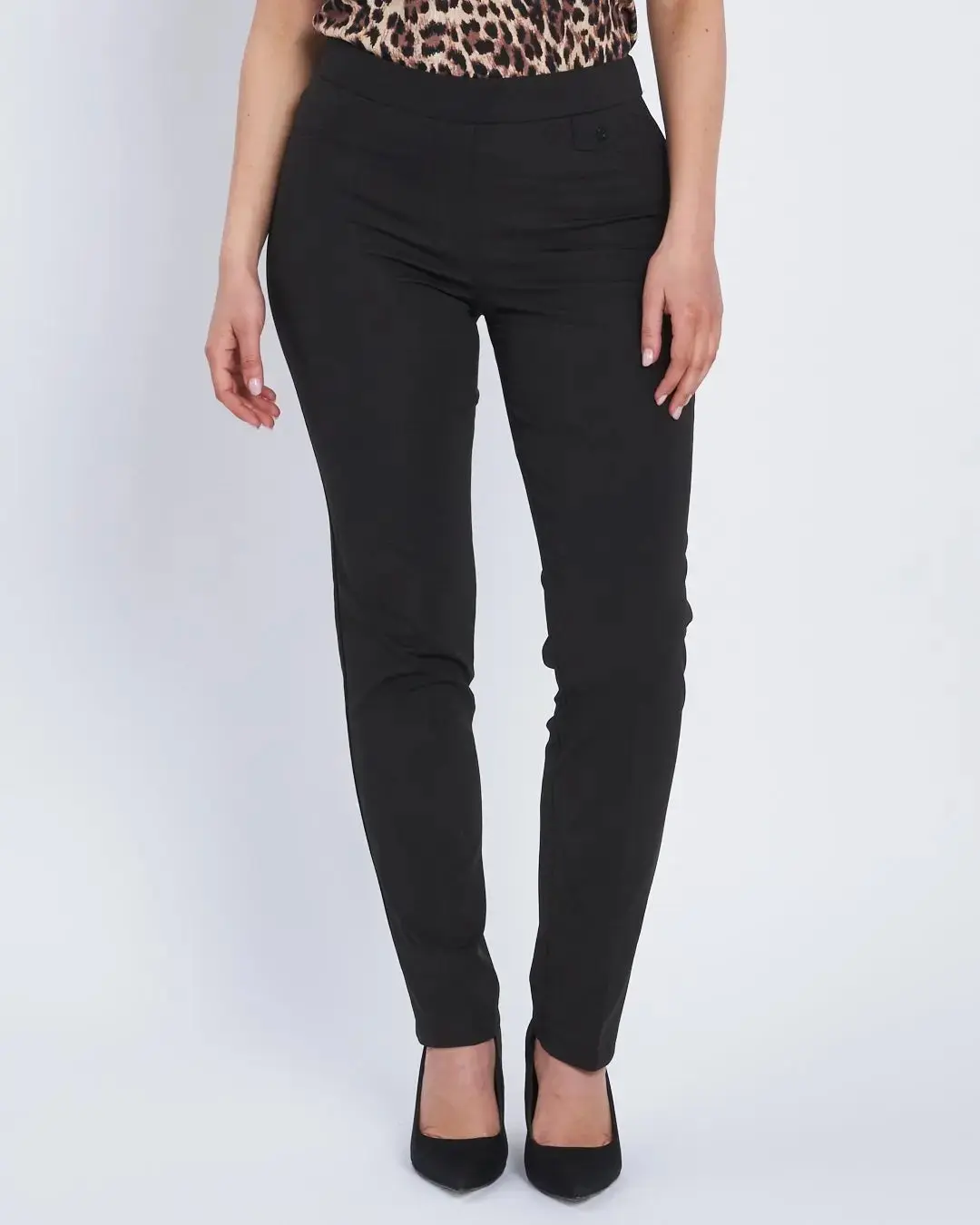 Pantalone basic con frisi posteriori NERO - Image 3