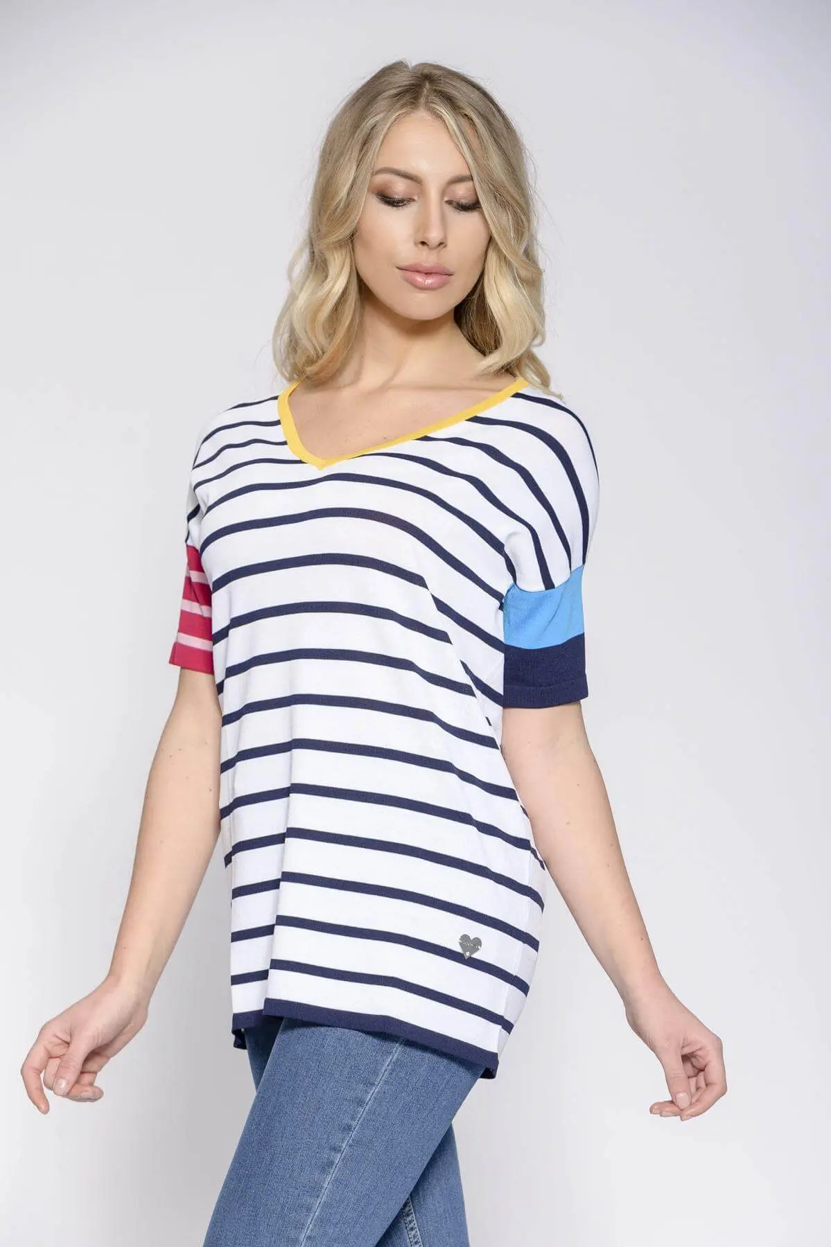 Maglia fantasia righe scollo a V BIANCO