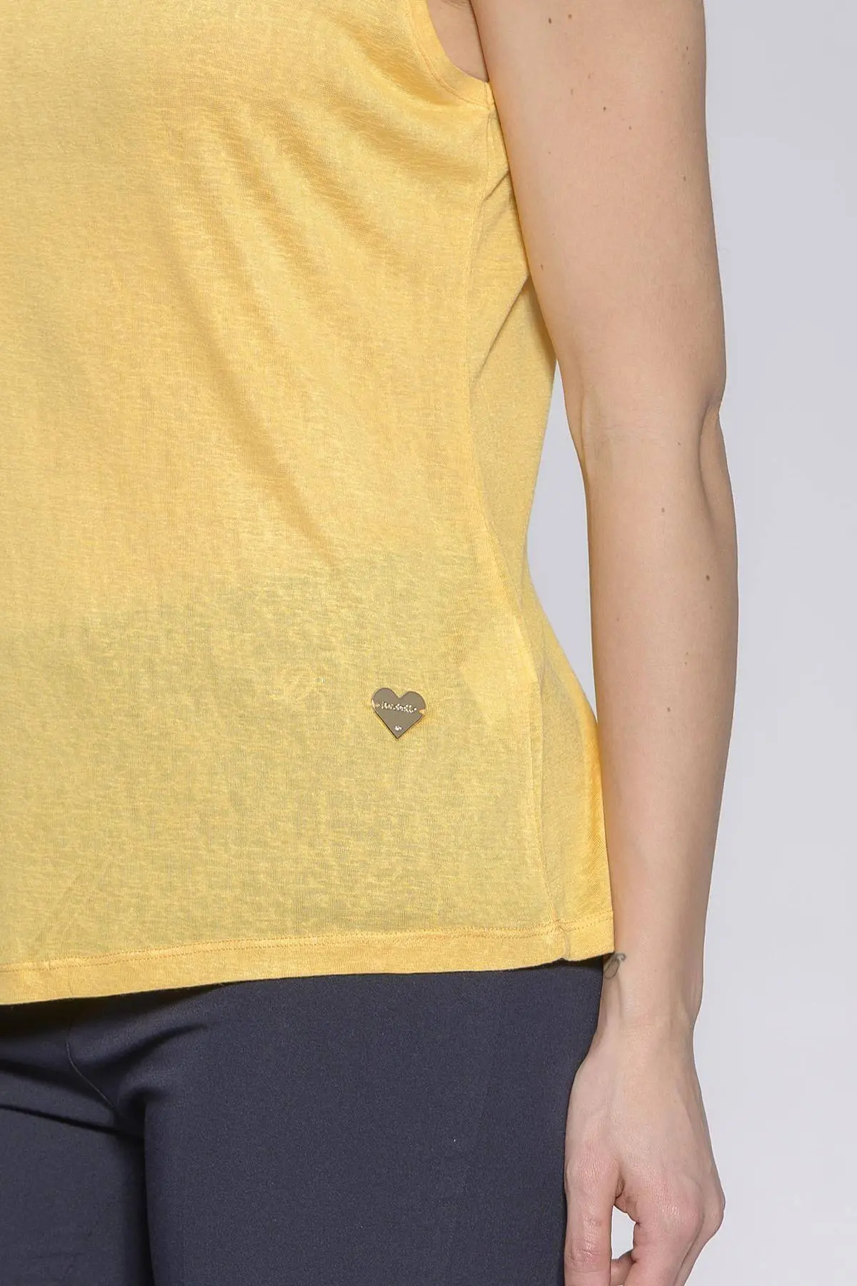 T-shirt basic fiammata GIALLO - Image 3