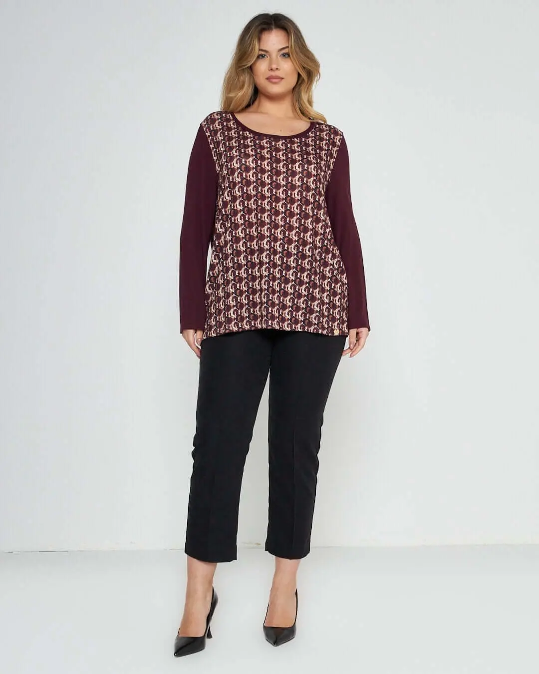 Maglia in fantasia geometrica BORDEAUX - Image 3