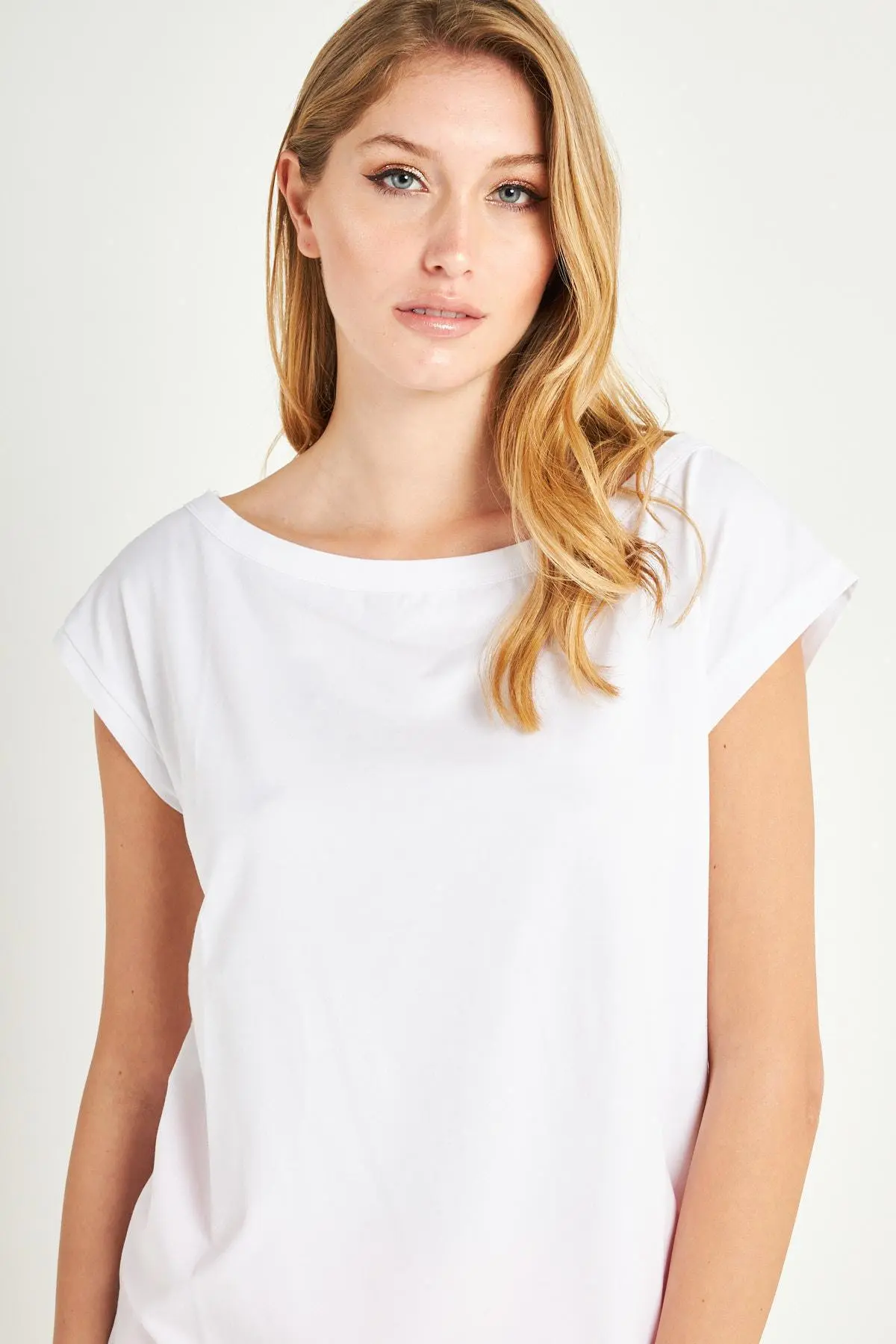 T-shirt scollo a barca BIANCO - Image 4