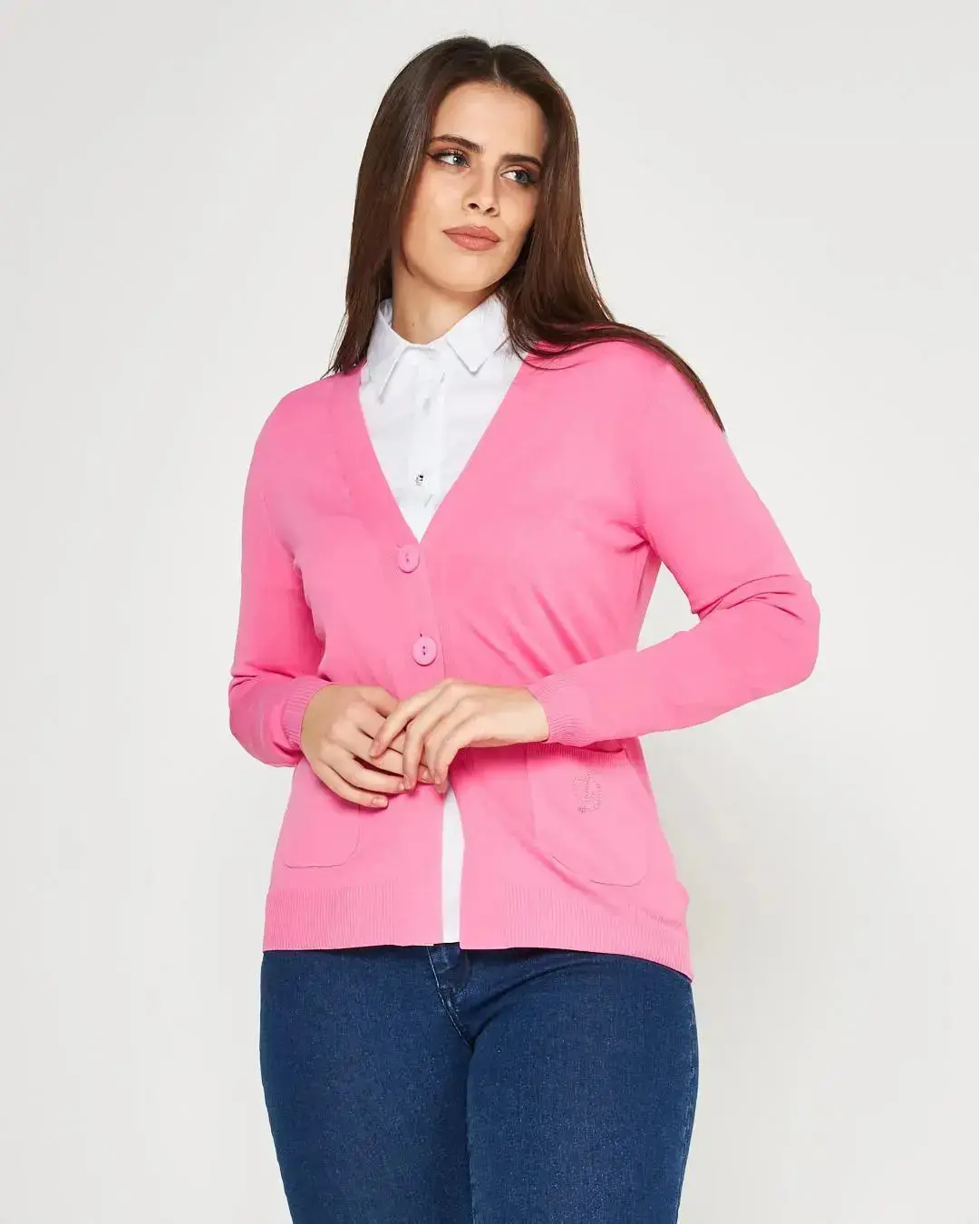 Cardigan scollo a V in maglia di misto viscosa con logo in strass. - Image 18