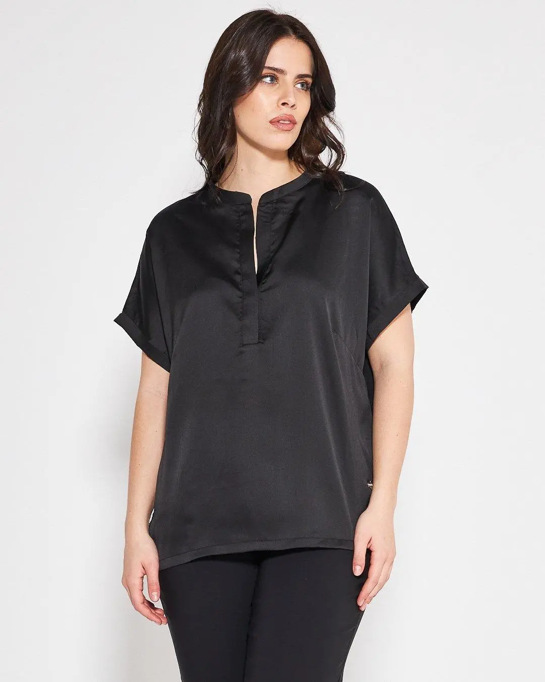 Blusa coreana BLACK