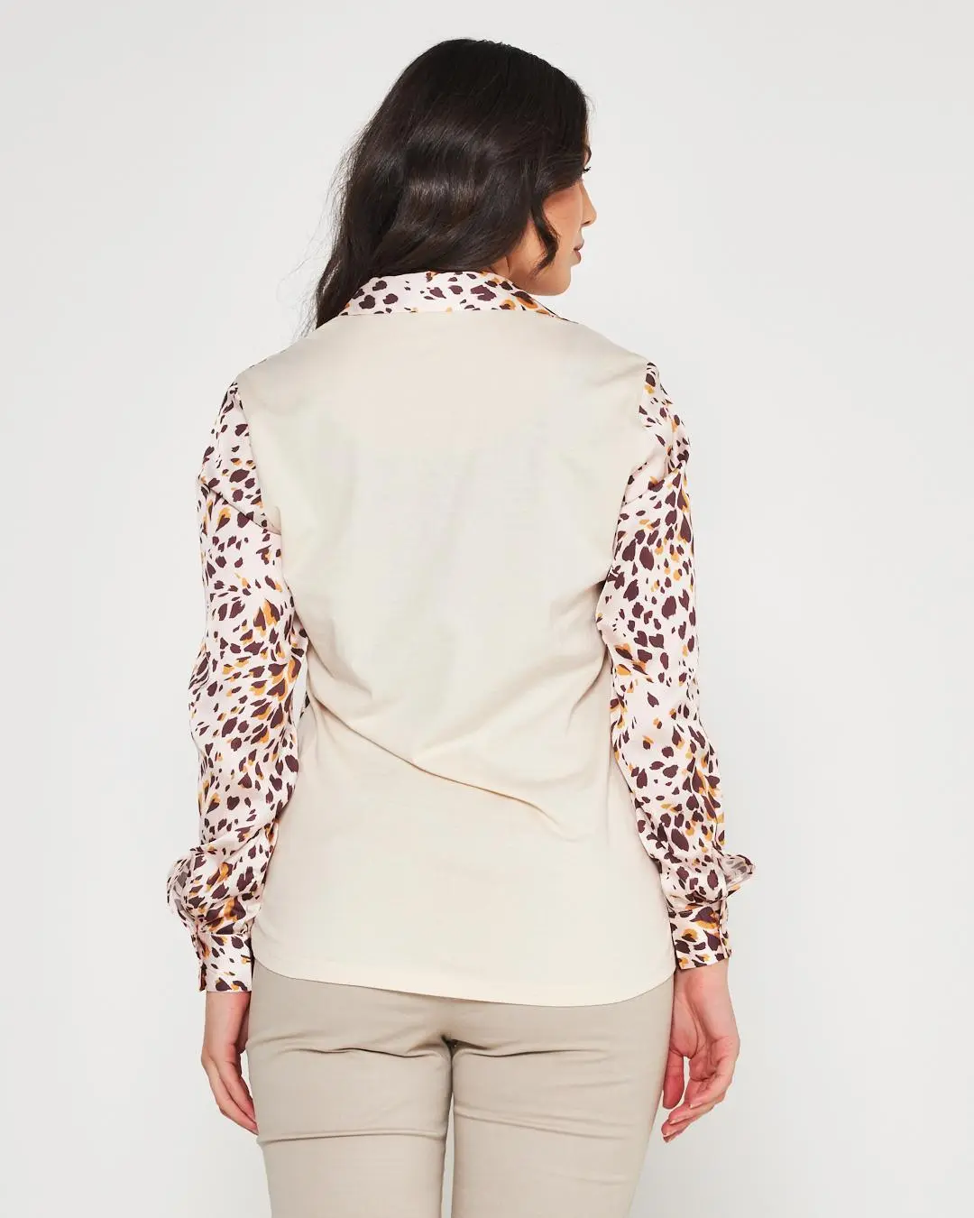 Blusa fantasia Beige - Image 5