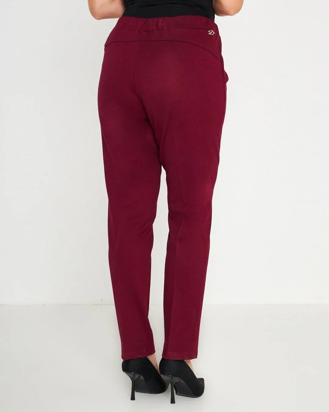 Pantaloni slim fit con vita elastica e dettaglio frontale di piega di stiro VINO - Image 4