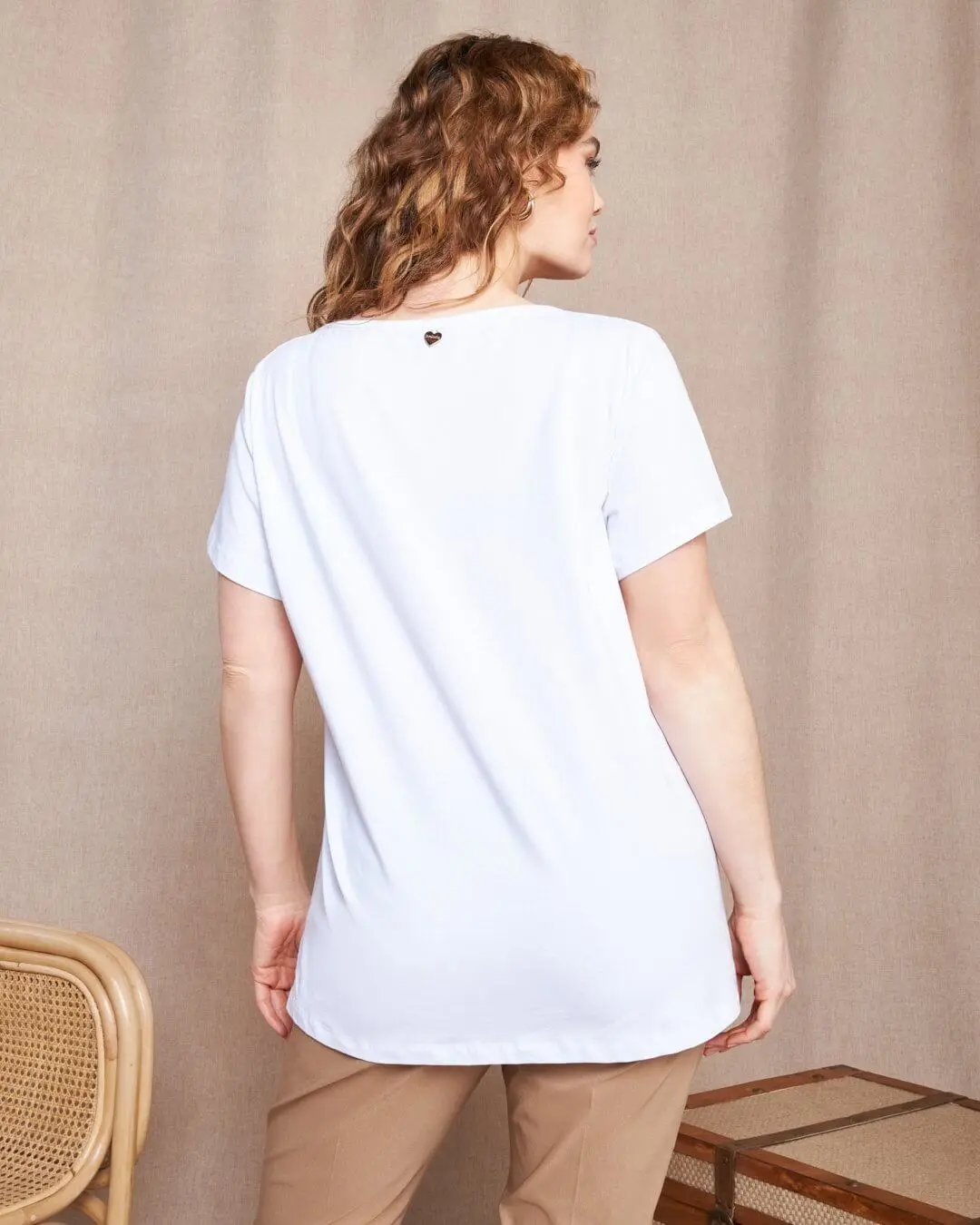 T-shirt in jersey di cotone elasticizzato con stampa cuore mix BIANCO - Image 6