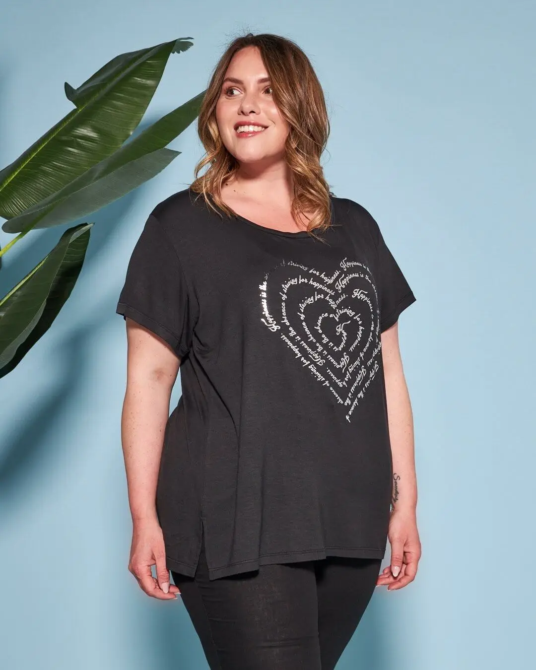 T-shirt in jersey di viscosa elasticizzata con stampa cuore NERO - Image 4