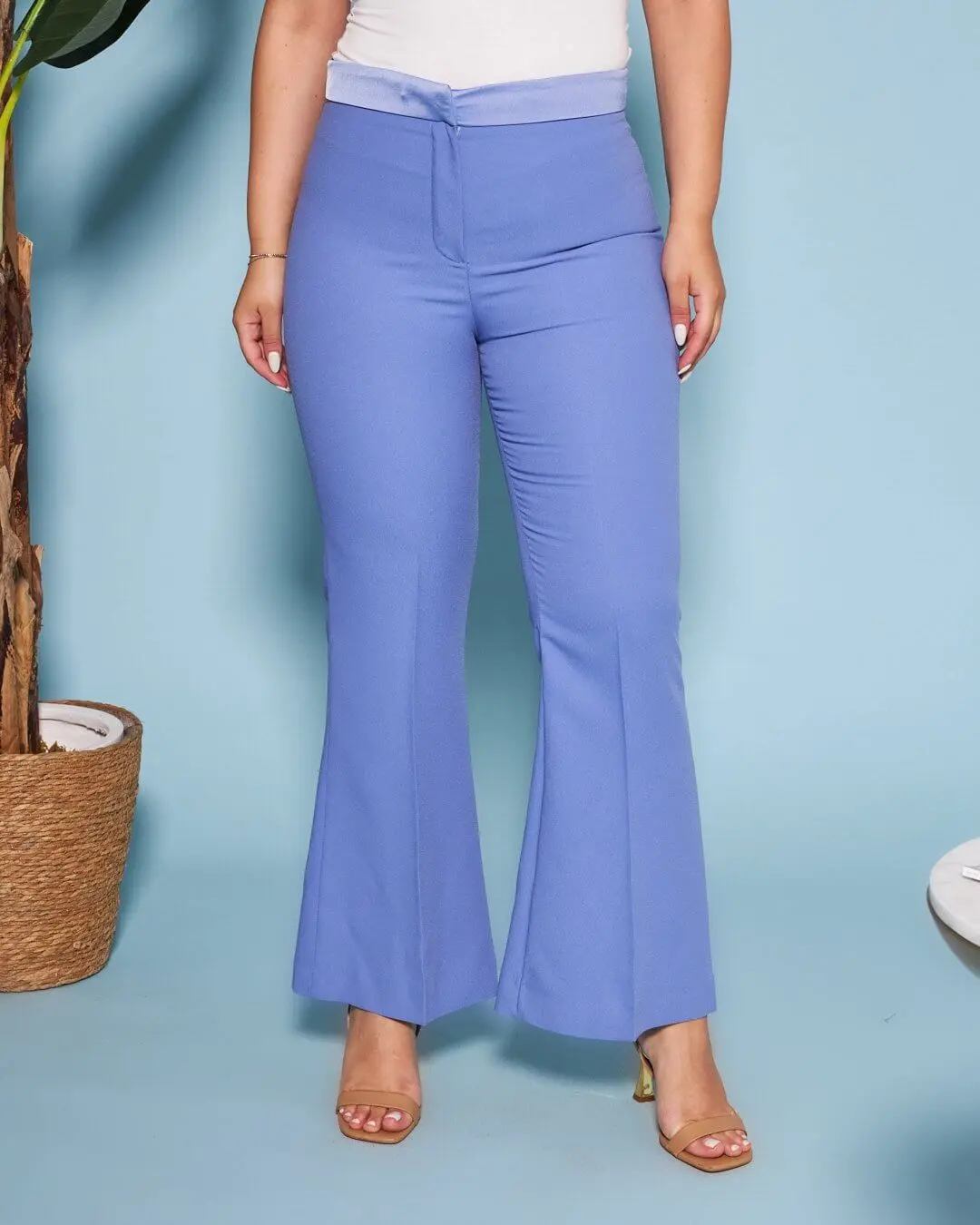 Pantalone a zampa in crêpe tinta unita LAVANDA