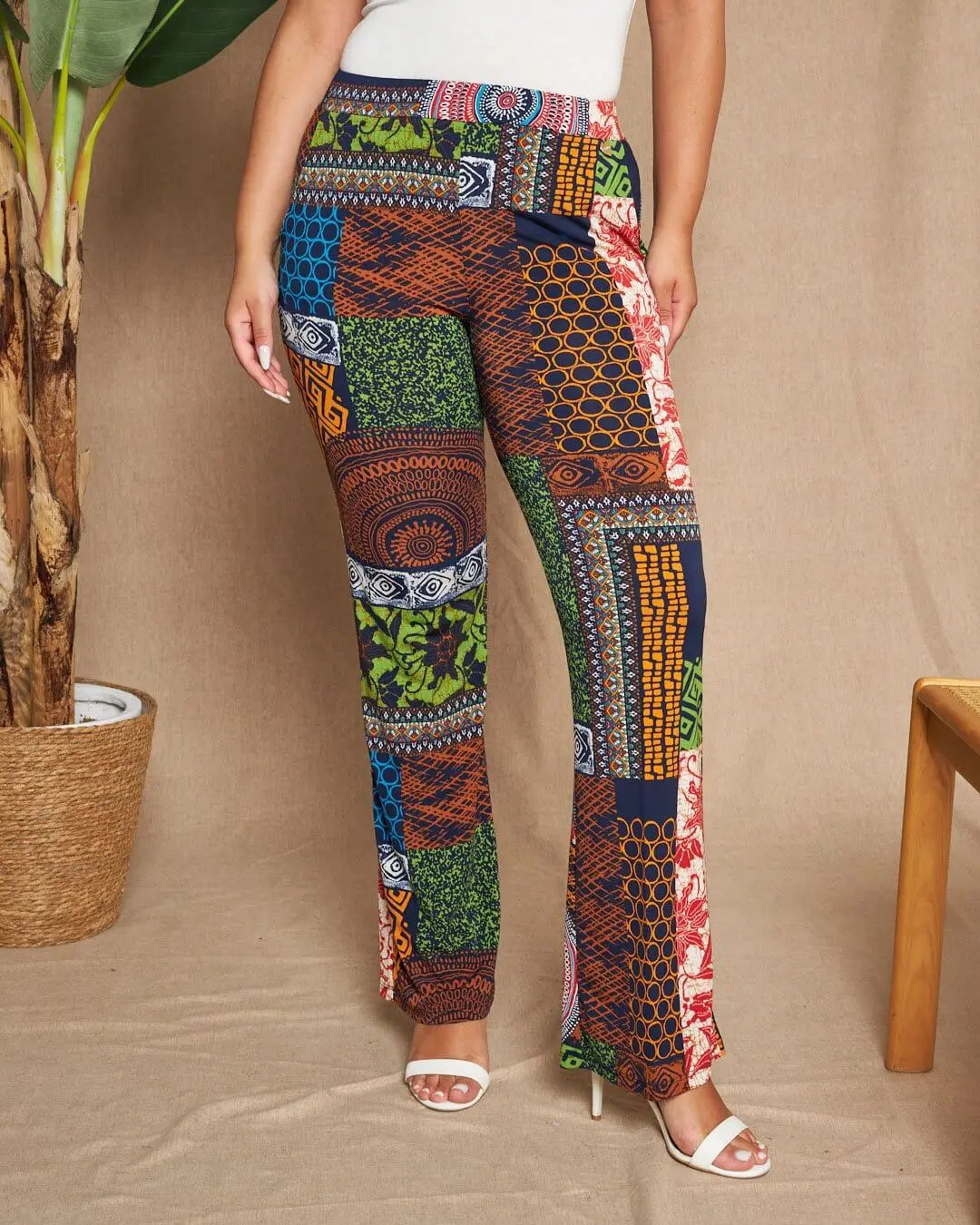 Pantalone zampetta in jersey elasticizzato con fantasia multicolore. BLU - Image 2