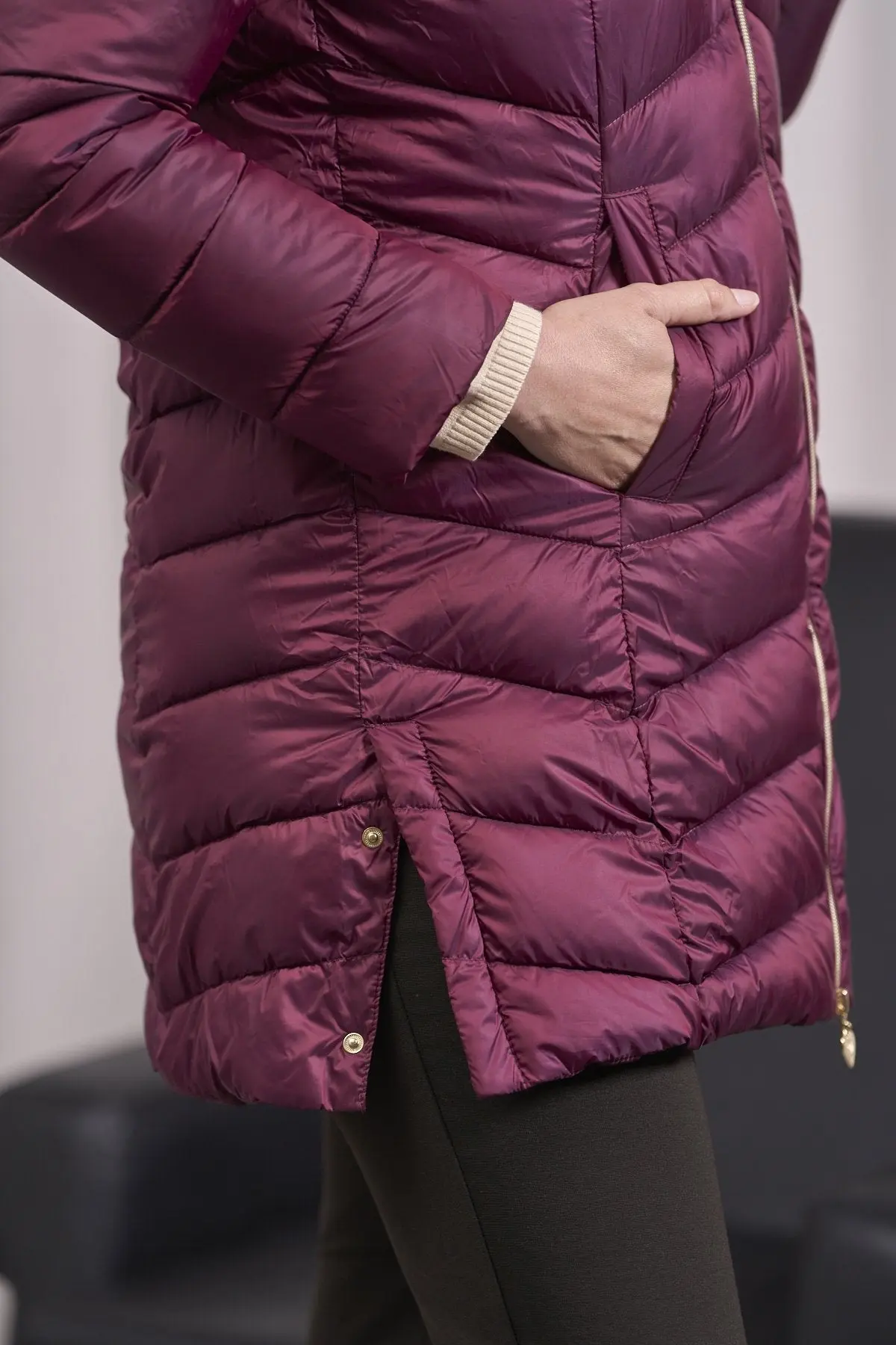Giubbino con cappuccio e lacci in grossgrain BURGUNDY - Image 6