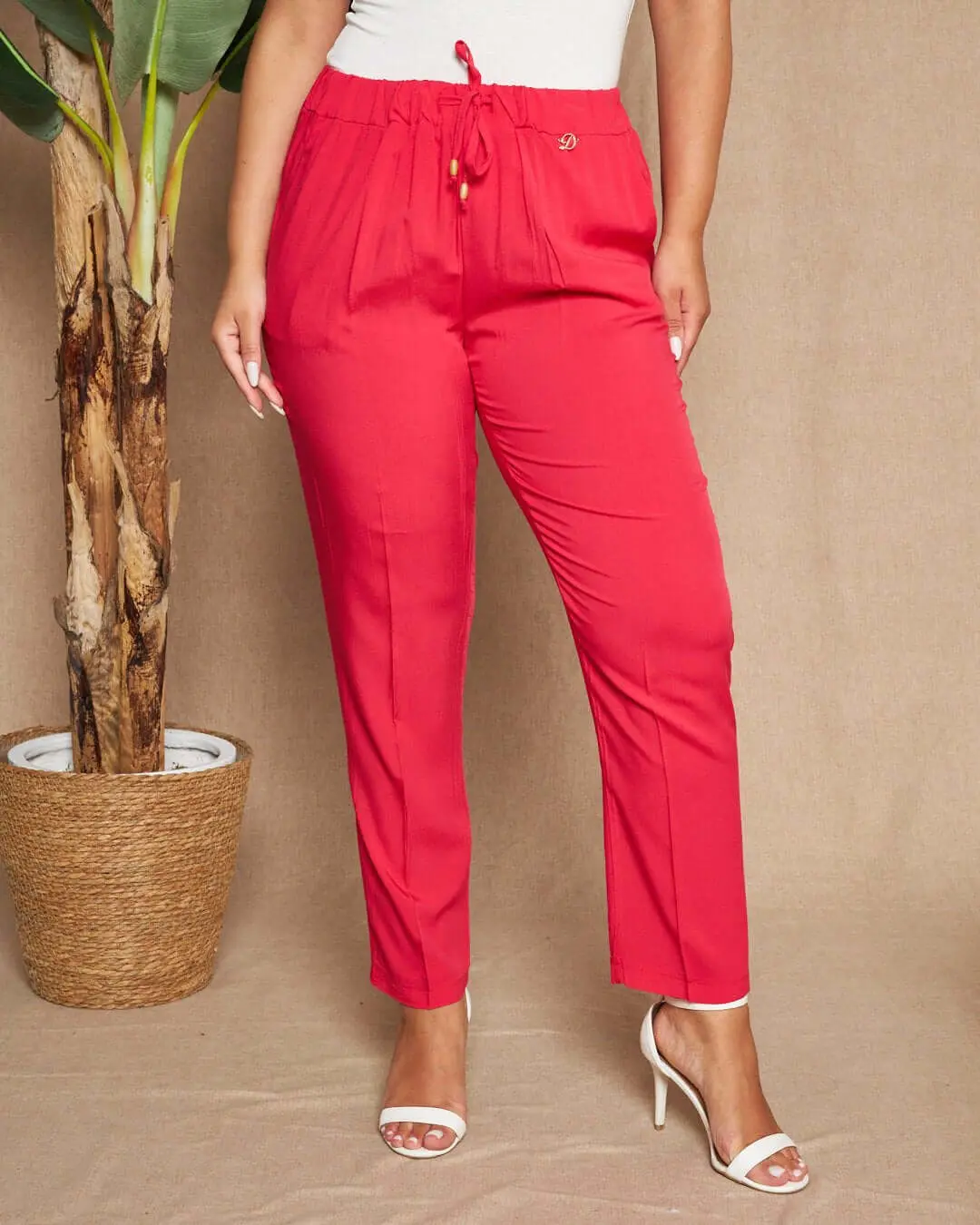 Pantalone a gamba dritta in twill di viscosa tinta unita con coulisse in vita. FRAGOLA - Image 3