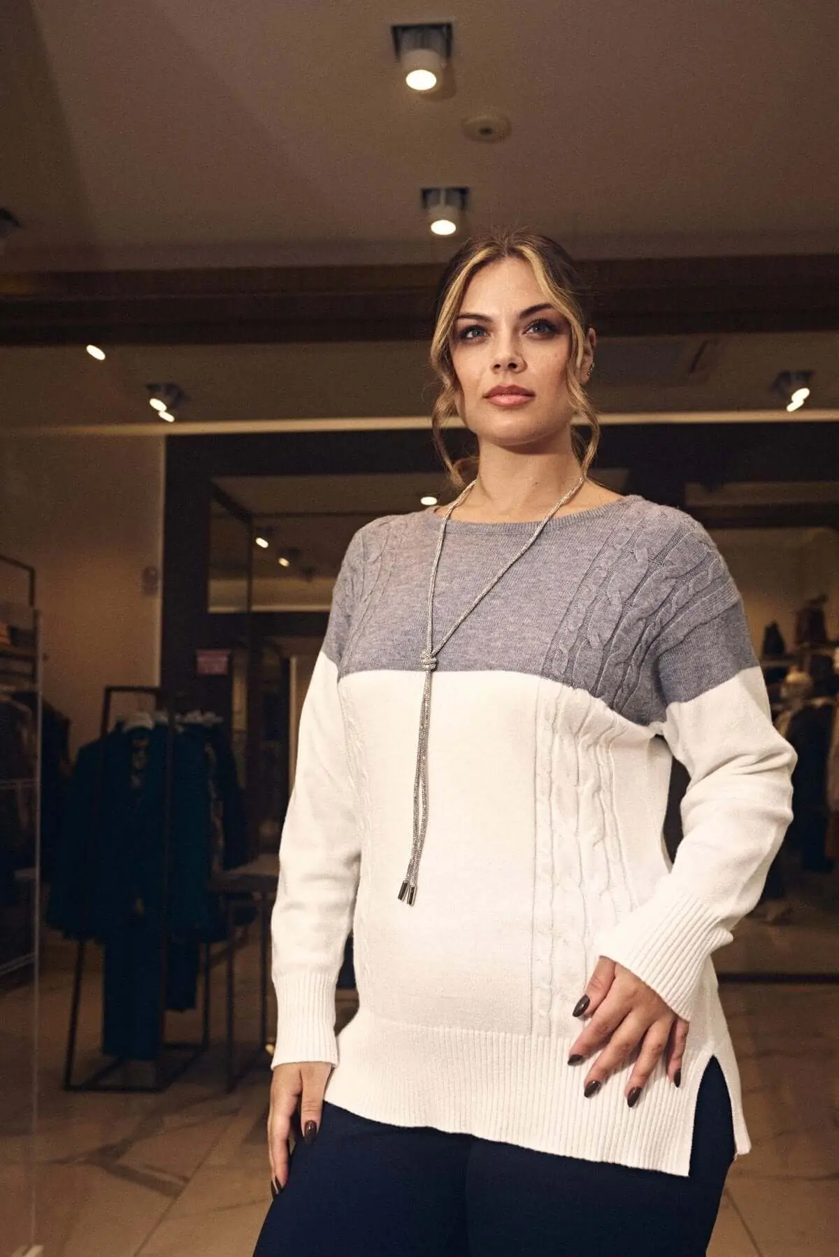 Maglia bicolor con trecce e collo removibile OFF WHITE - Image 4