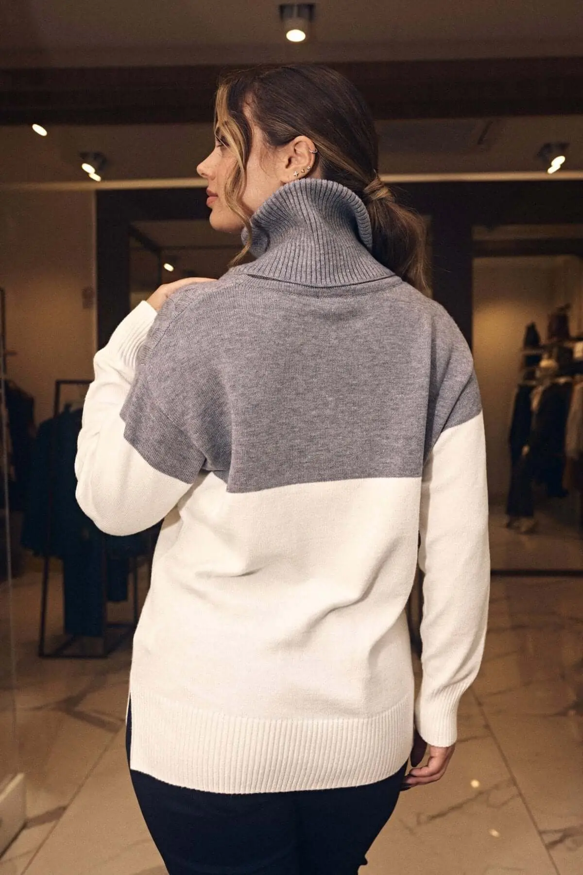 Maglia bicolor con trecce e collo removibile OFF WHITE - Image 5