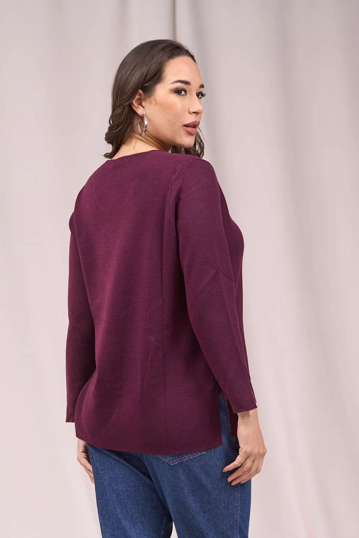 Maglia girocollo bicolor con spacchi VINO - Image 3