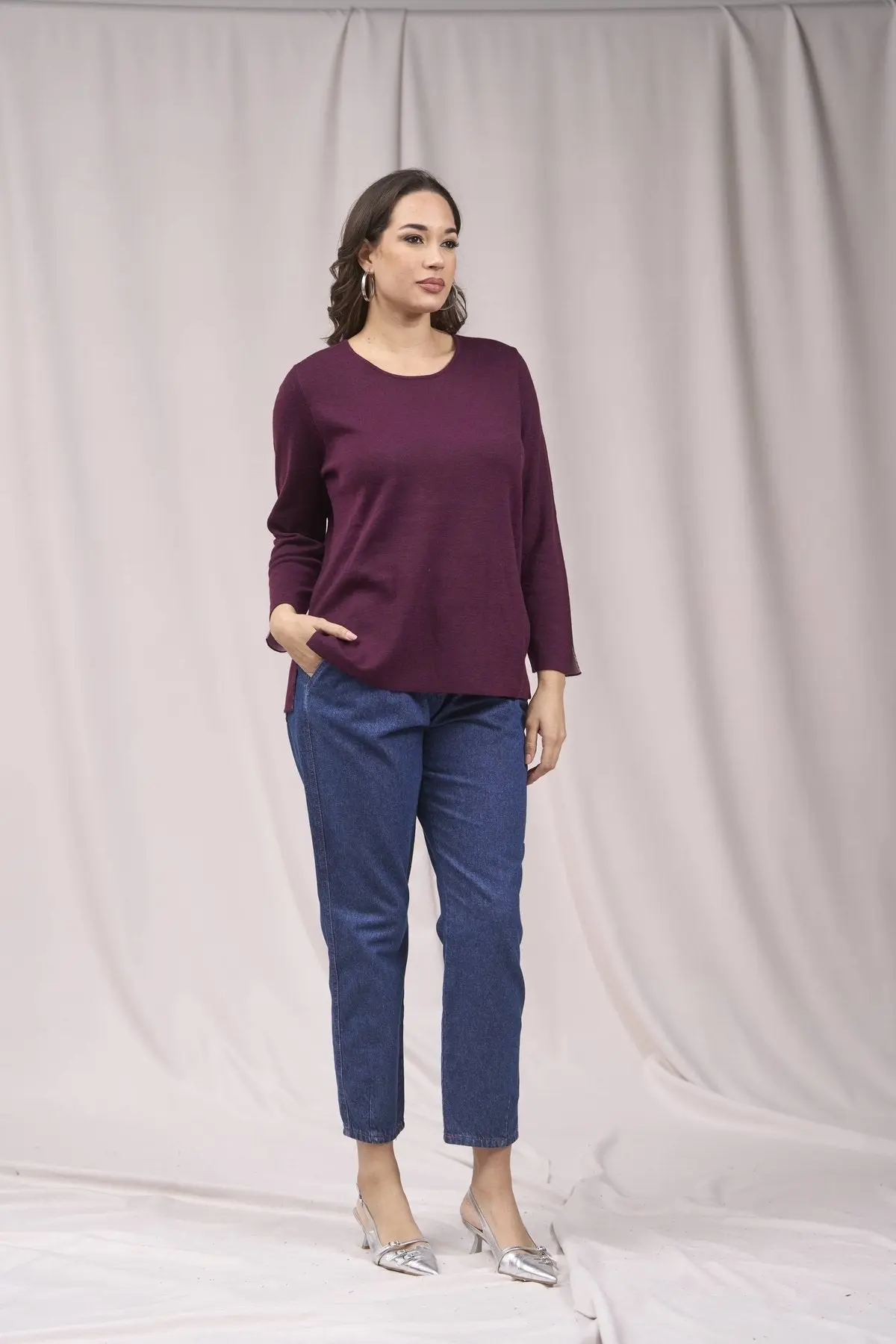 Maglia girocollo bicolor con spacchi VINO - Image 5