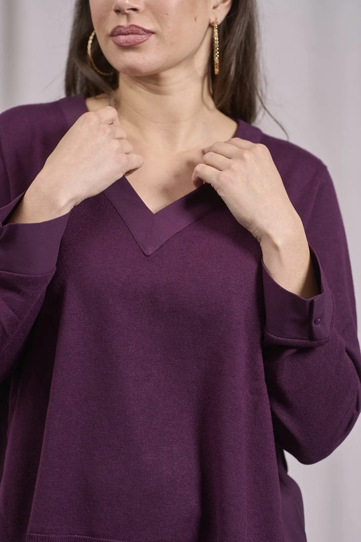 Maglia scollo a V con spacchi e inserti VINO - Image 3