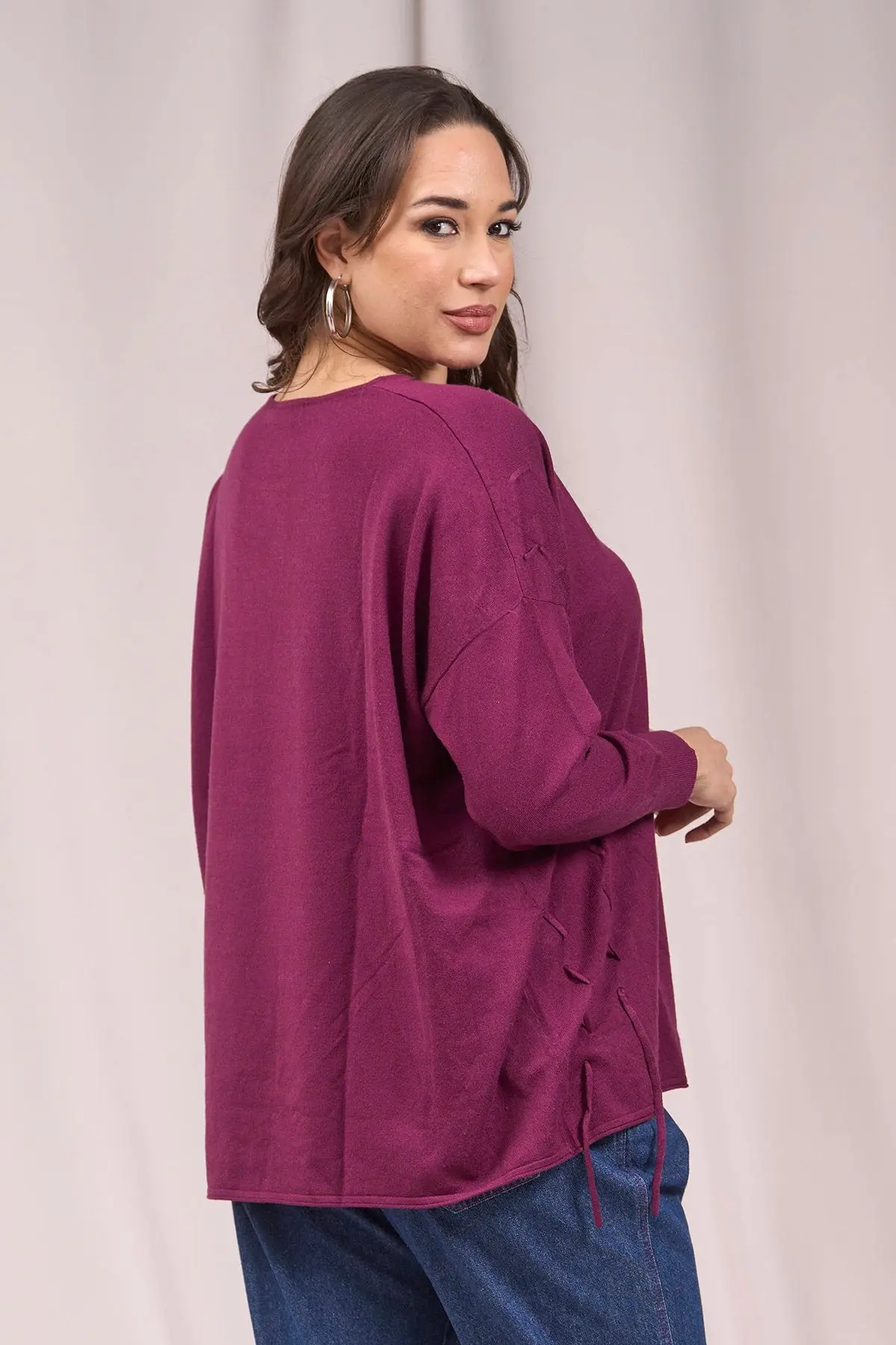 Maglia girocollo con intrecci frontali VINO - Image 3