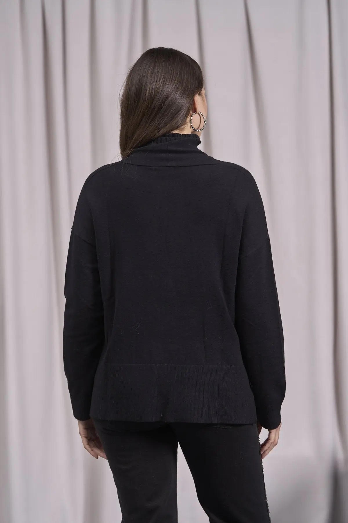 Cardigan con scollo a V e bottoni NERO - Image 3