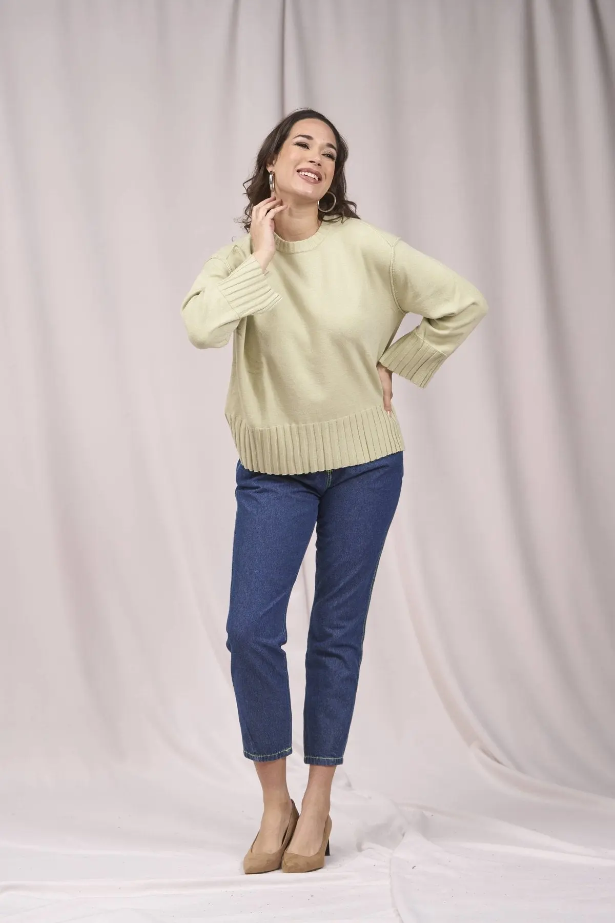 Maglia girocollo con bordi a costine larghe VERDE - Image 2