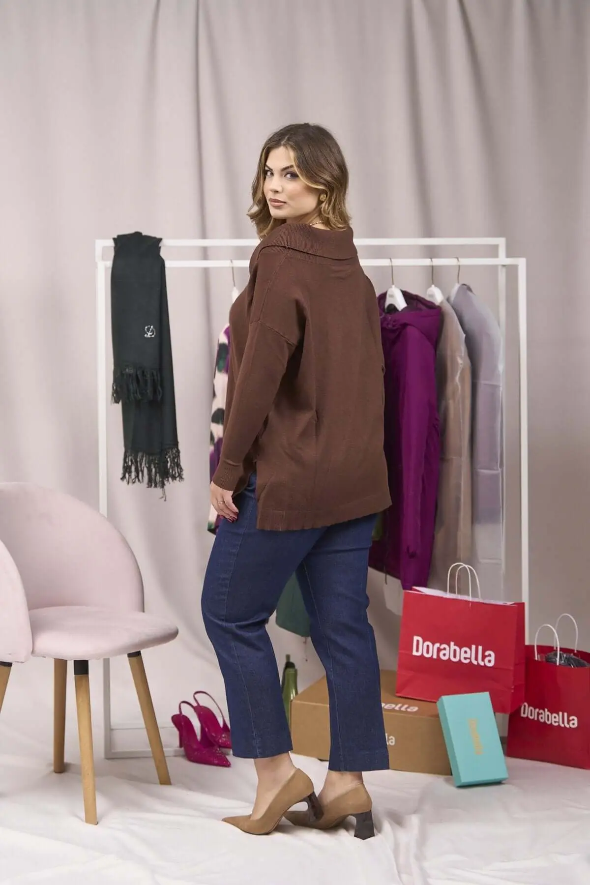 Maglia maxi con collo sciallato e spacchi CACAO - Image 5