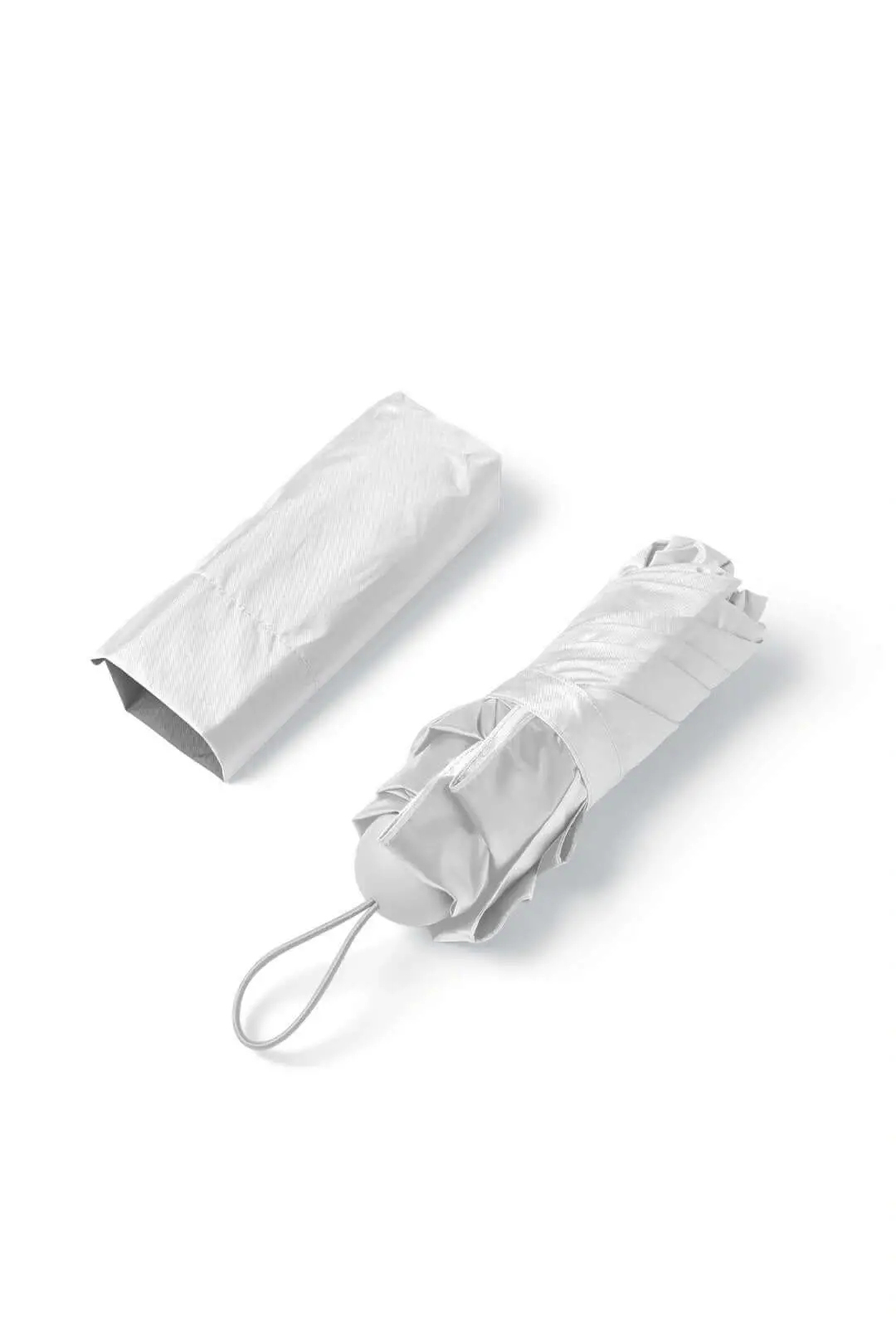 Ombrello Dorabella - Eleganza e Funzionalità per Ogni Stagione Bianco - Image 4