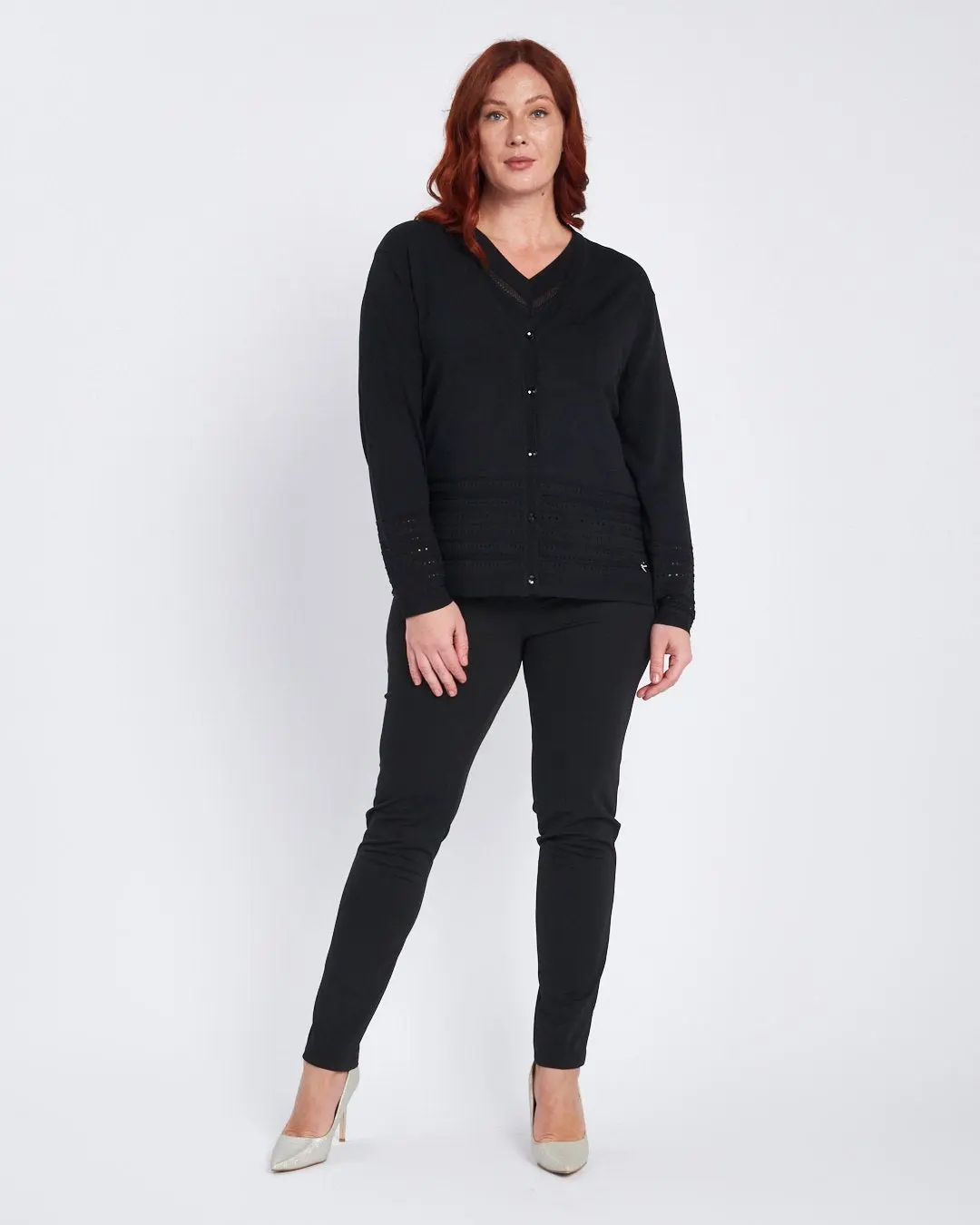 Cardigan con bottoni e trafori sul fondo NERO - Image 5