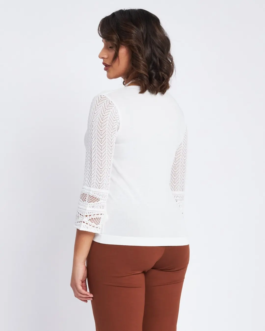 Maglia con scollo a V e trafori lungo le maniche BIANCO - Image 3
