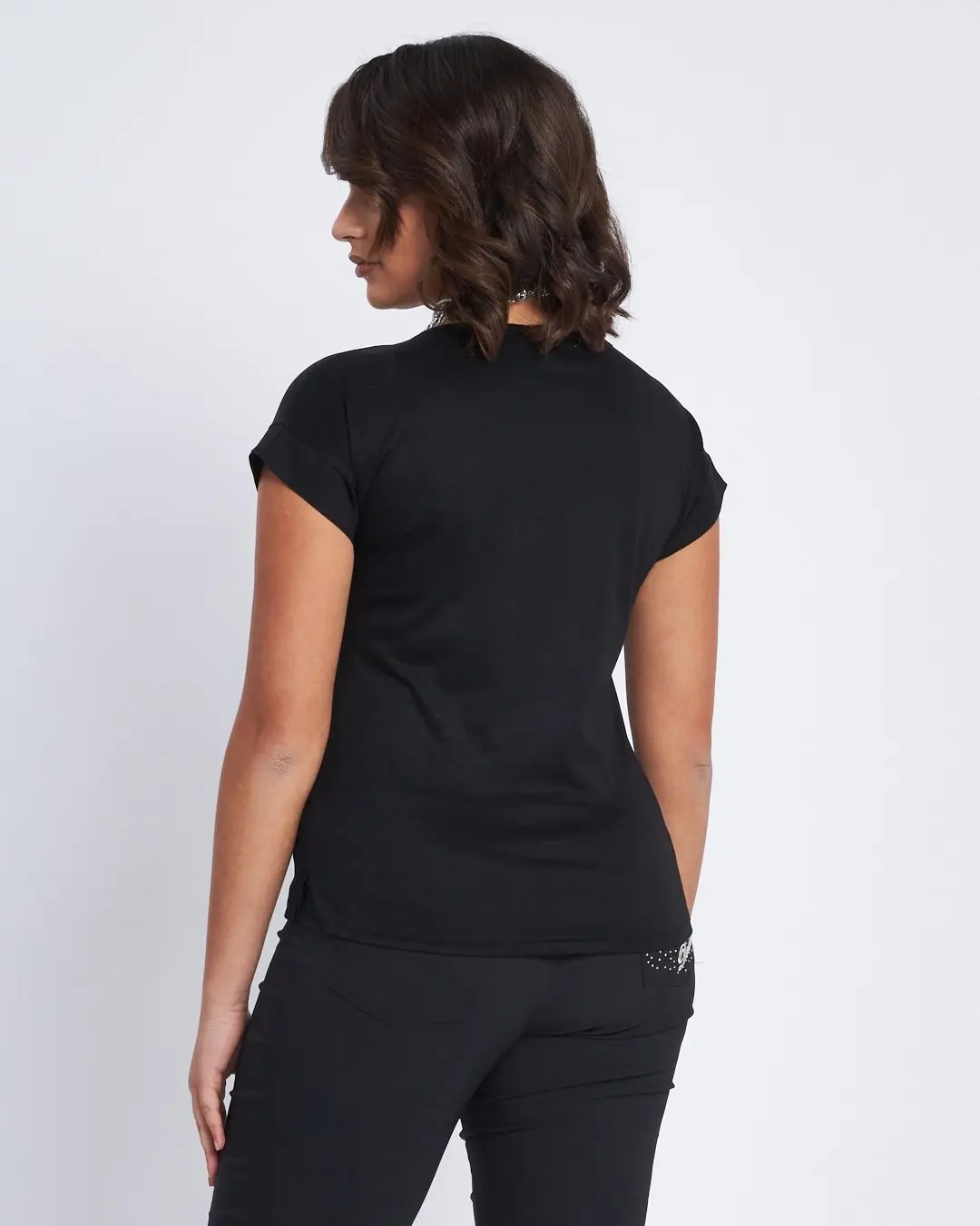 T-shirt con design laserizzato e castoni - Image 4