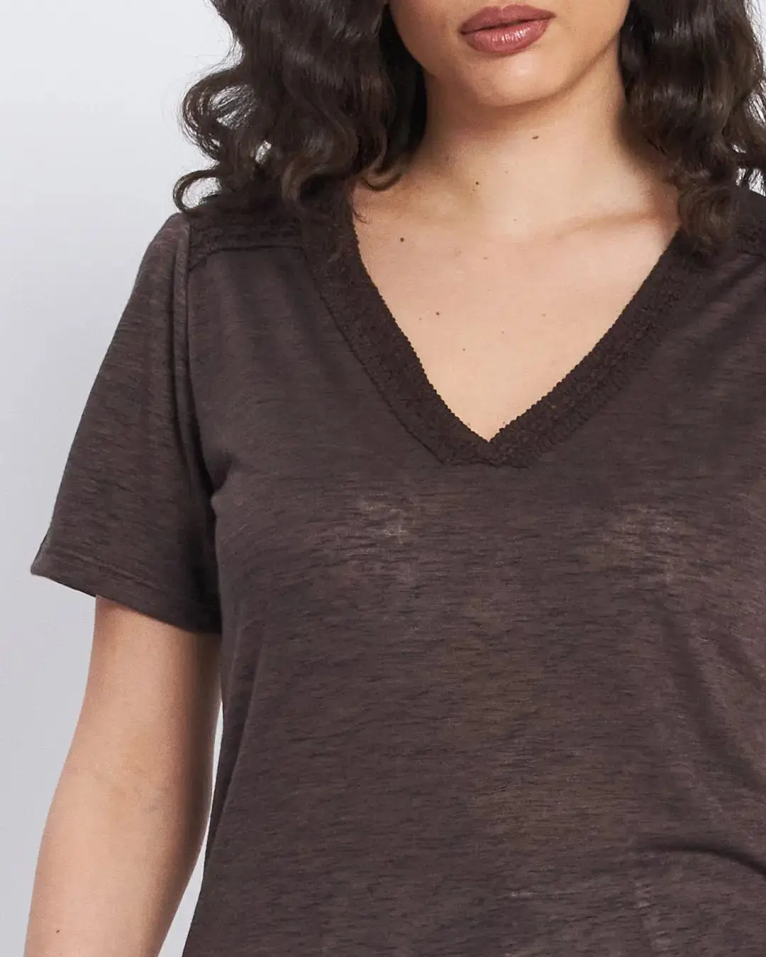 T-shirt con passamaneria sulle spalle CACAO - Image 3