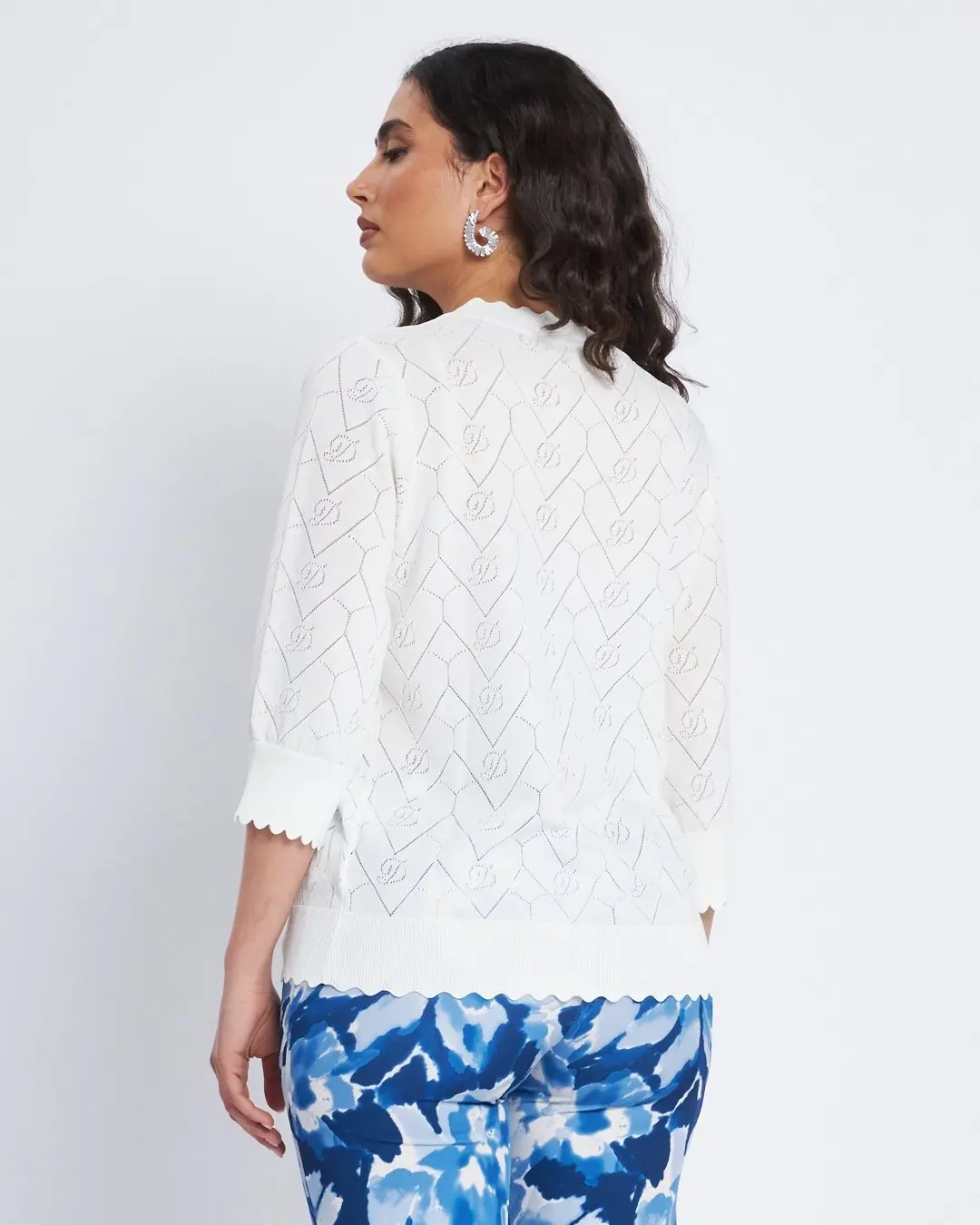 Maglia con texture a trafori e bottoni frontali BIANCO - Image 4