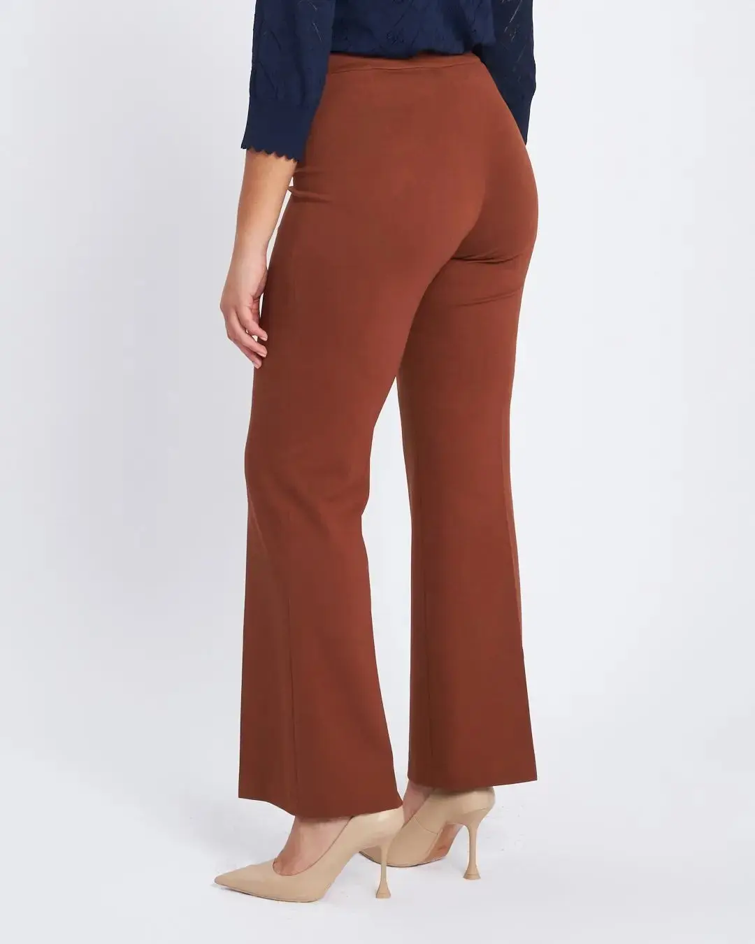 Pantalone flare con zip e bottone in punto milano di viscosa - Image 4