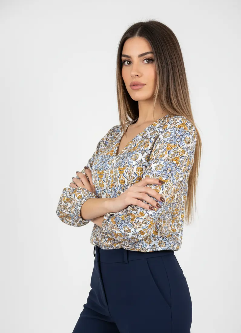 Blusa stampata scollo a "V" - Image 4