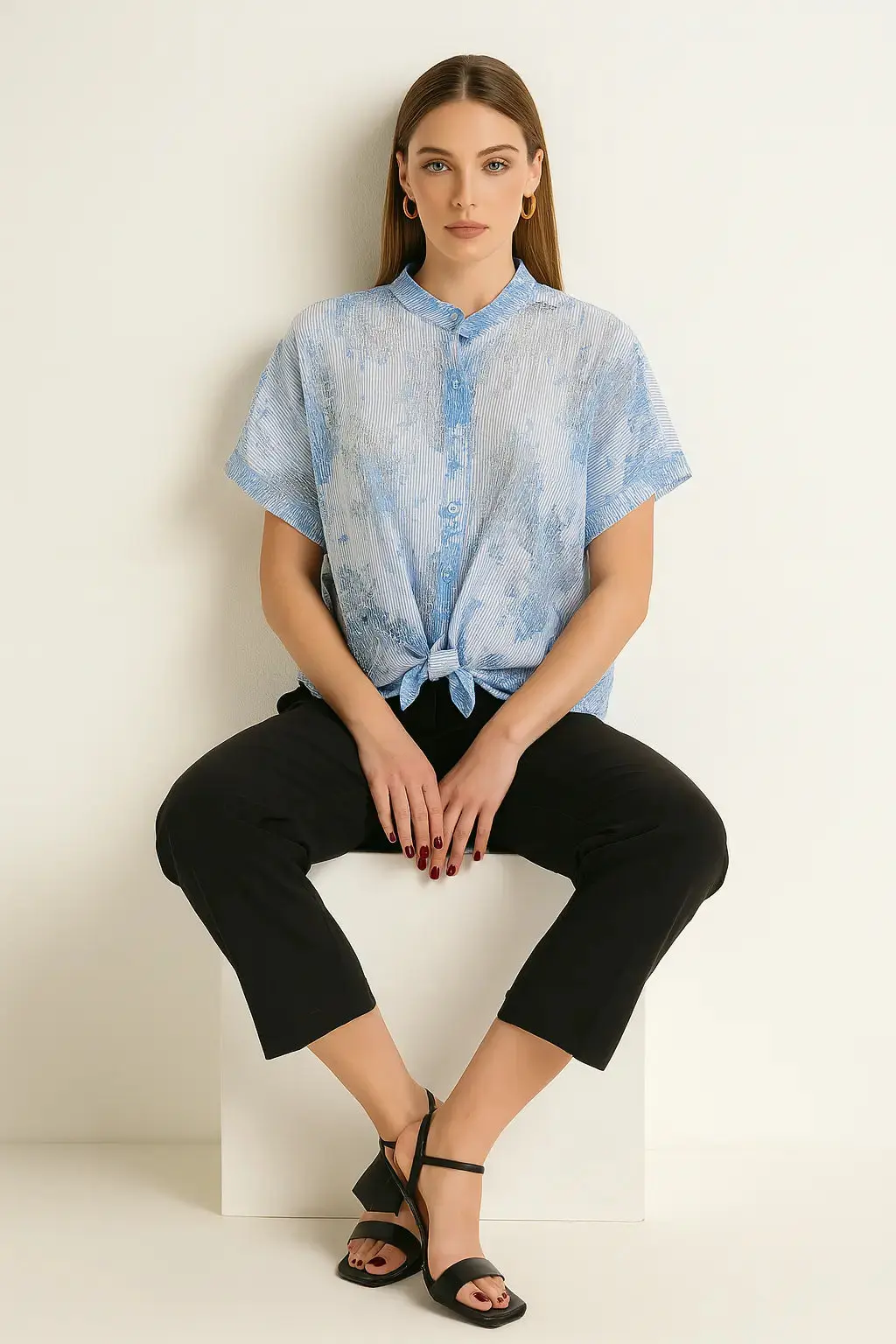 Camicia con manica kimono , abbottonatura e nodo frontali - Image 6
