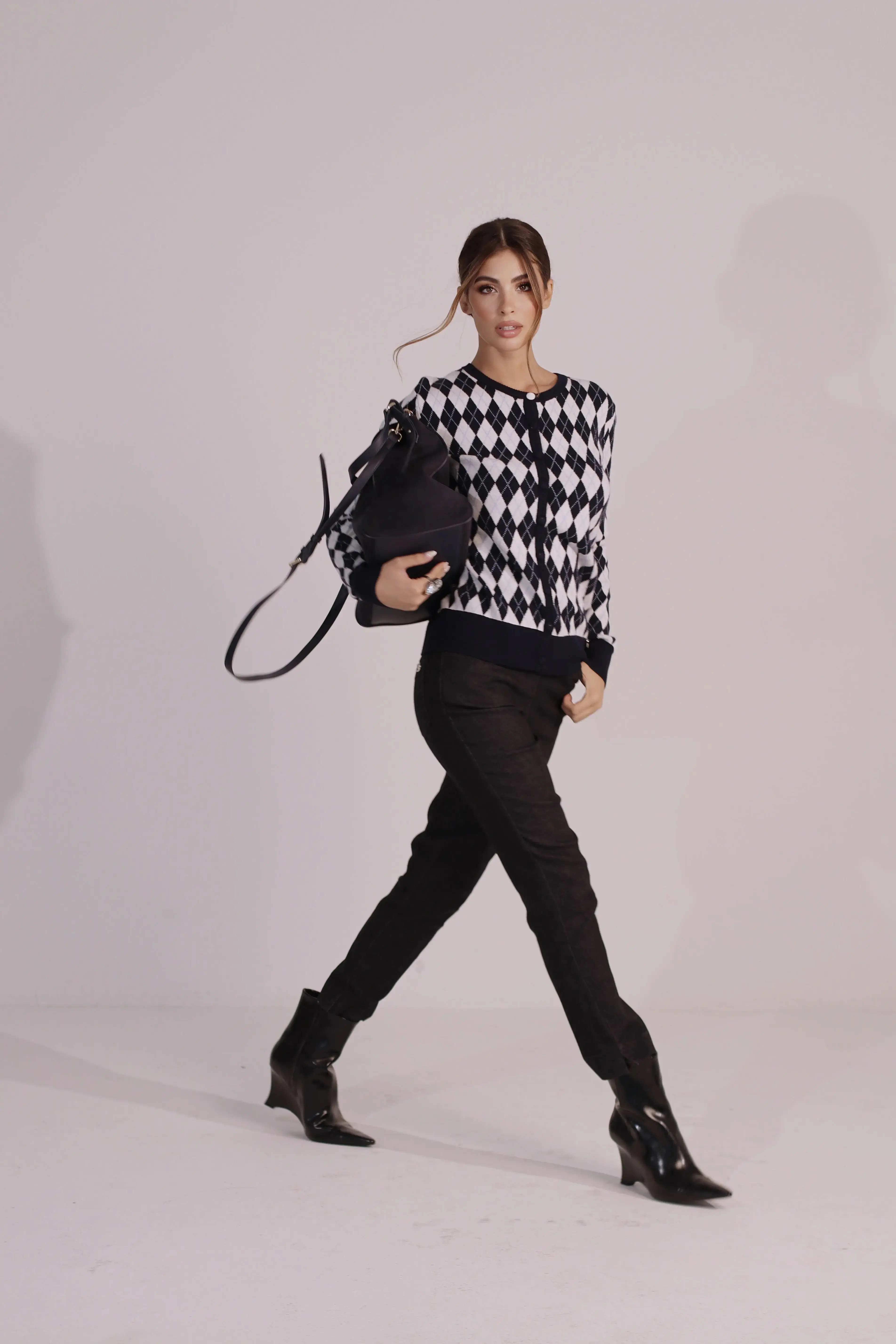 Cardigan girocollo con fantasia a rombi - Image 4