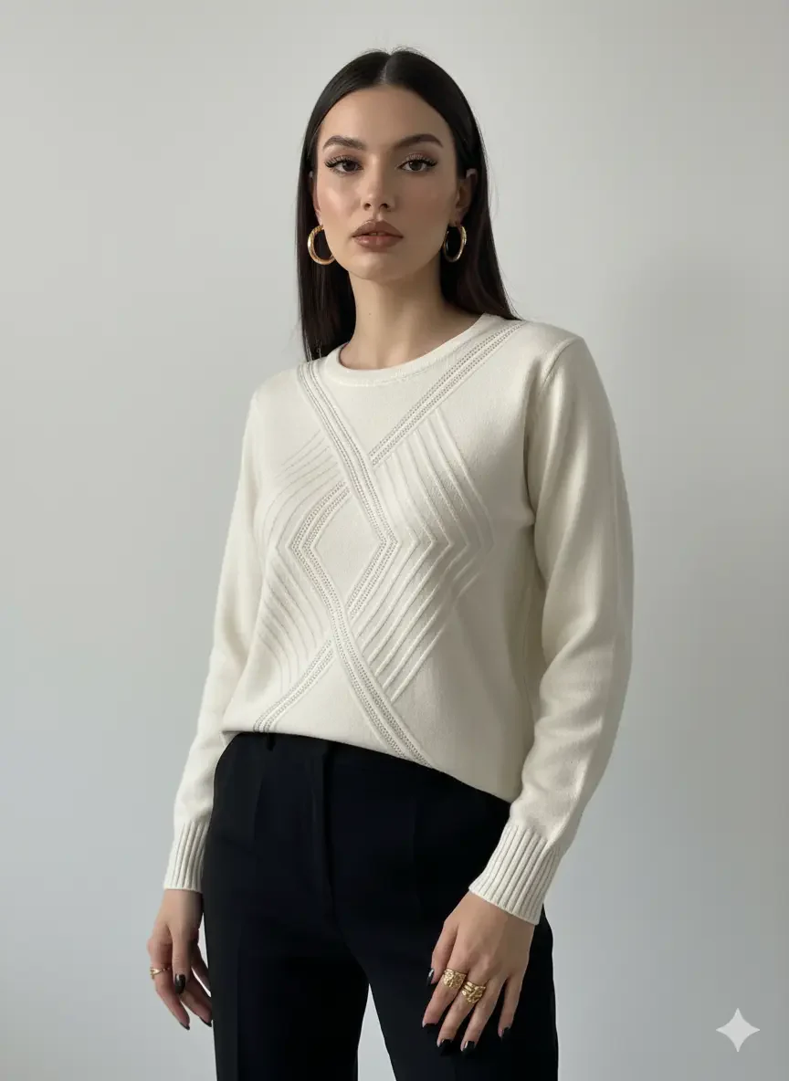 Maglia girocollo con applicazioni frontali - Image 7