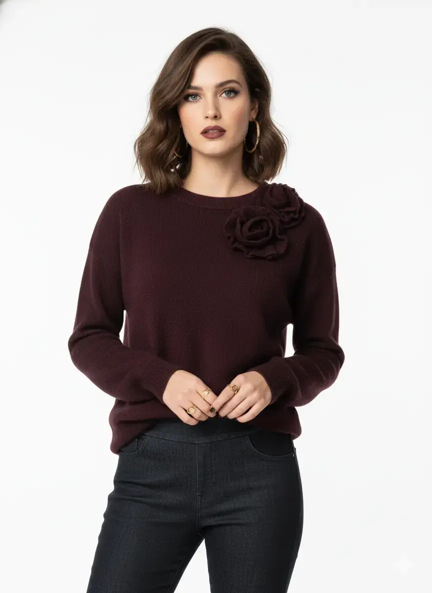 Maglia girocollo con fiori applicati - Image 3